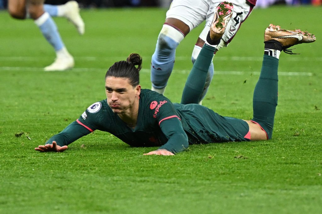 Darwin Nunez bỏ lỡ 5 cơ hội cực ngon ăn trước Aston Villa 5